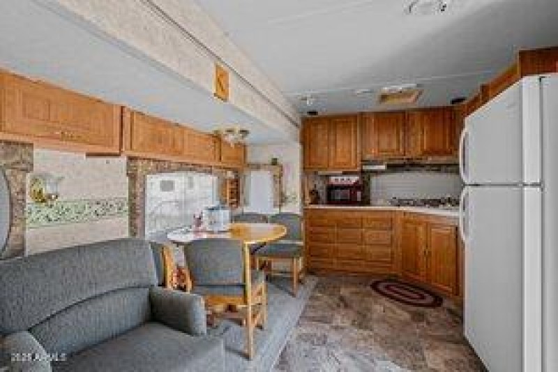 thumbnail-019698d3-5241-73a9-b5f1-ce9670