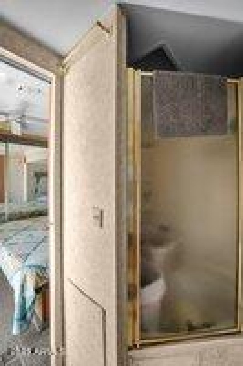 thumbnail-019698d3-5282-72de-8610-623152