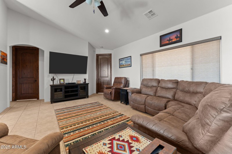 7-web-or-mls-DSC04586