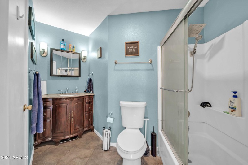 19 Bathroom 1 - upper level