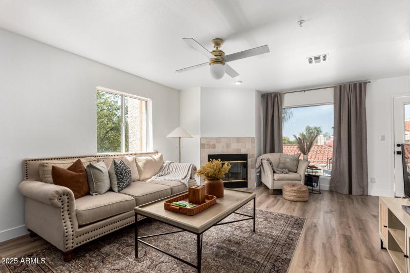 04-Mountain View Lake