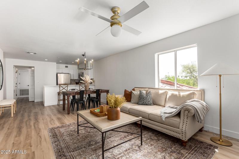 05-Mountain View Lake