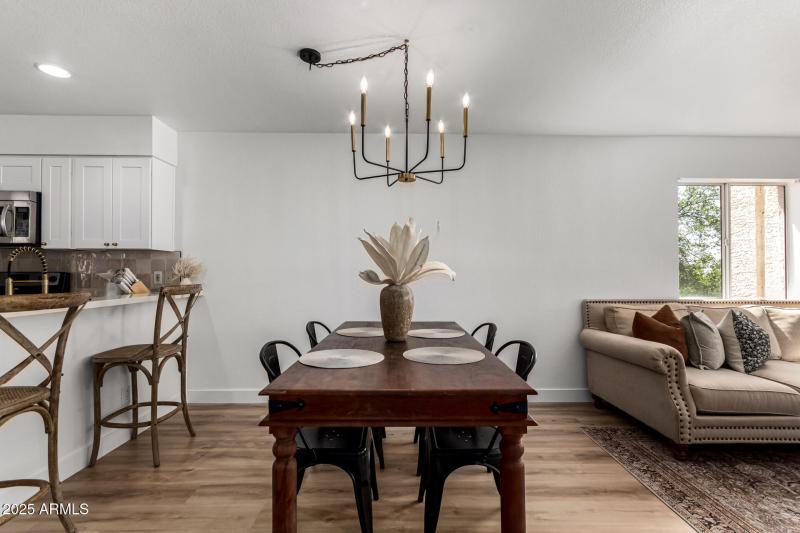 07-Mountain View Lake