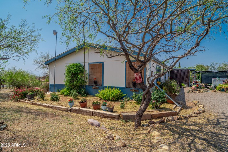 22780 W Sunrise Rd 00018