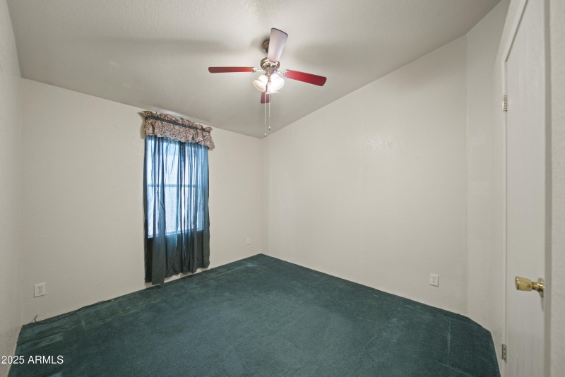 22780 W Sunrise Rd 00027