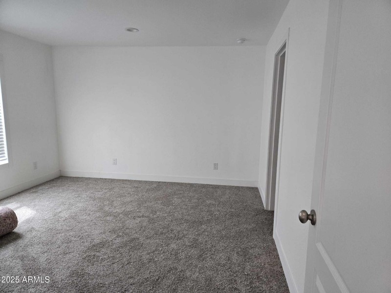 WhatsApp Image 2025-05-05 at 11.42.29 PM