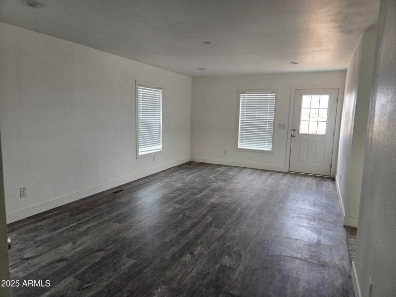 WhatsApp Image 2025-05-05 at 11.42.27 PM