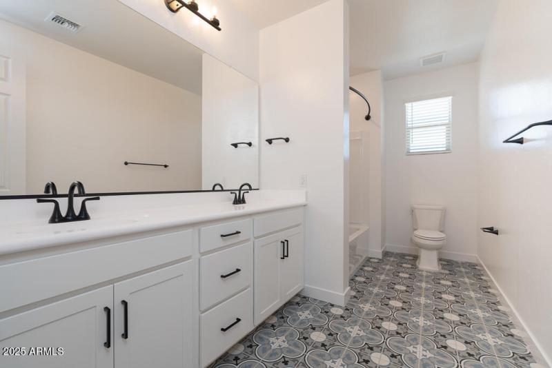 Tri Pointe Terraza 90 - Bathroom 2-1MLS