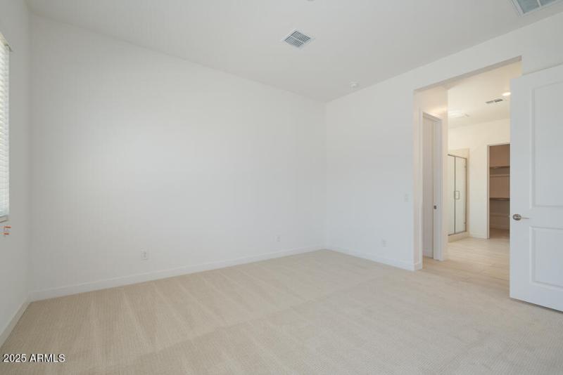 Tri Pointe Terraza 91 - Primary Suite-2M