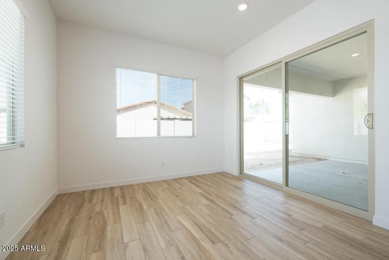 Tri Pointe Terraza 93 - Dining-1MLS