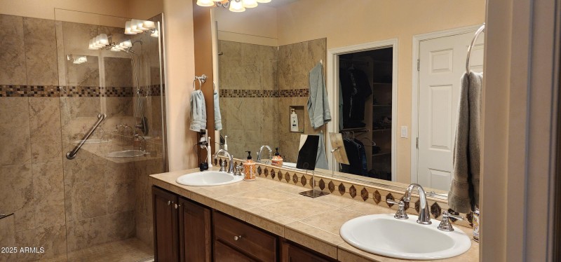 Owner suite bathroom