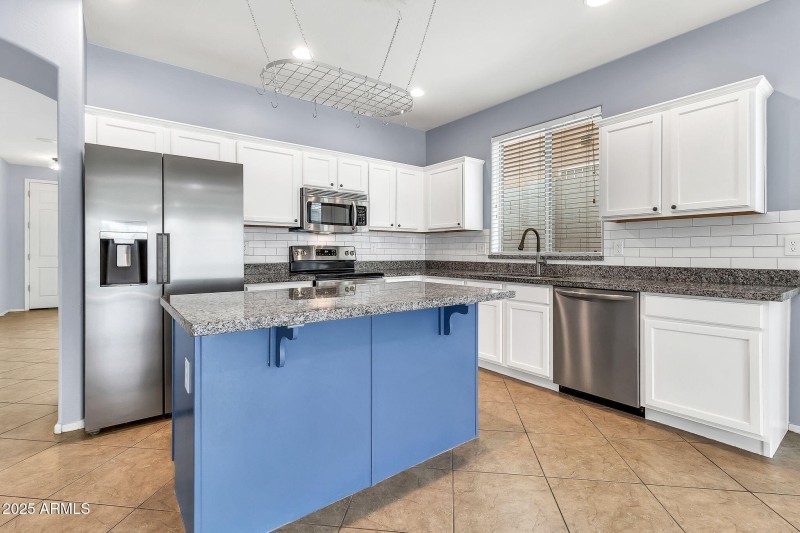 18286 La Posada Court, Gold Canyon