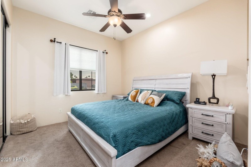 13206 N 64th St - 32