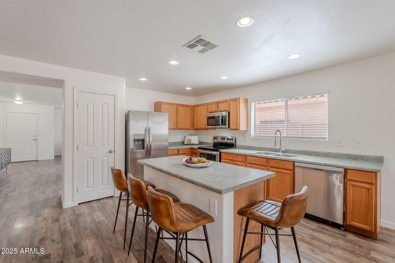 7-web-or-mls-Sunshine-7