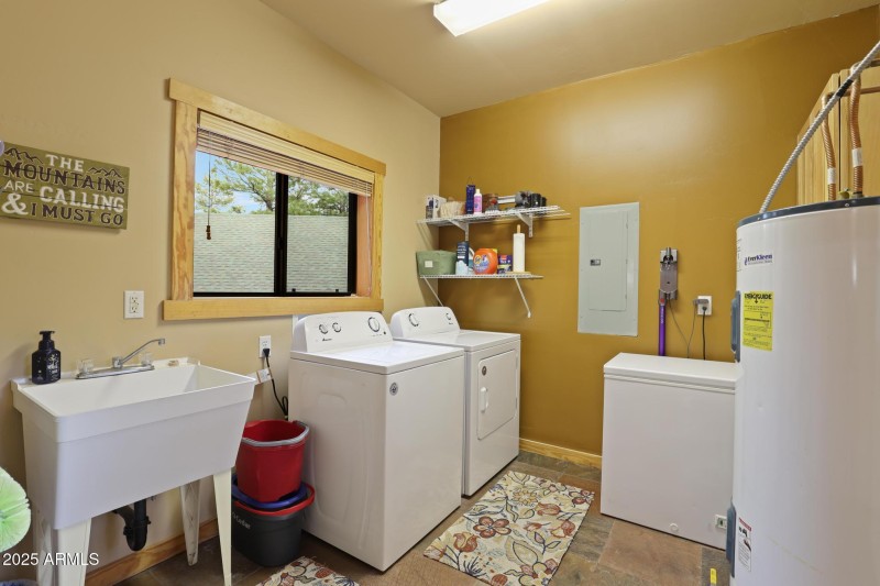 Laundry utility room