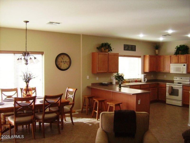 Vanloy-4611-House-Pic2