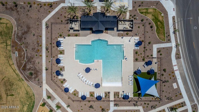 Allen Ranches Pool Overview_2