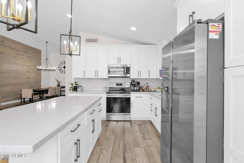 665 W Minton Dr- PHOTOS- Kitchen 3