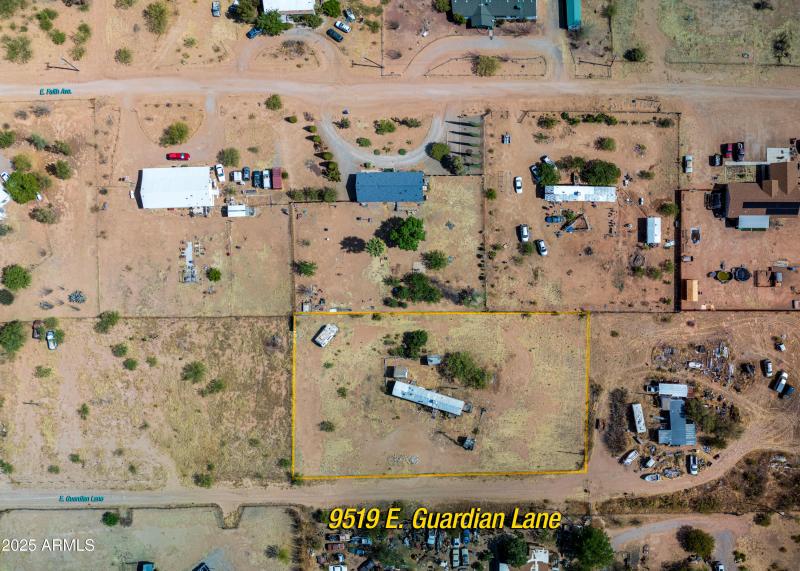 9519 E Guardian Ln