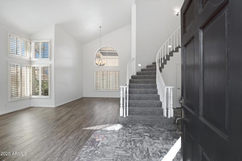 1248 E Briarwood Terrace-5