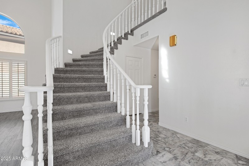 1248 E Briarwood Terrace-12