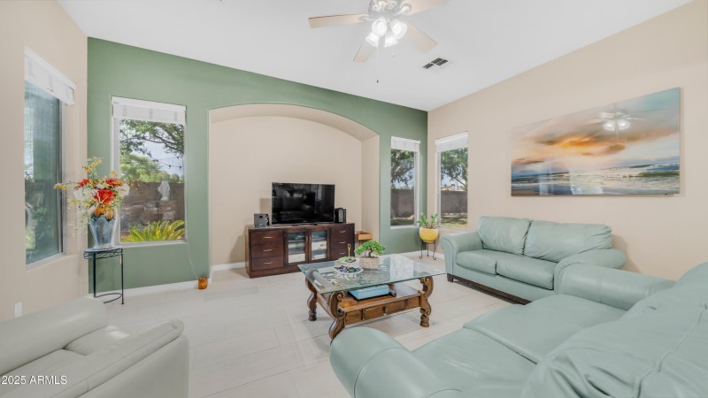 Spacious Family Room