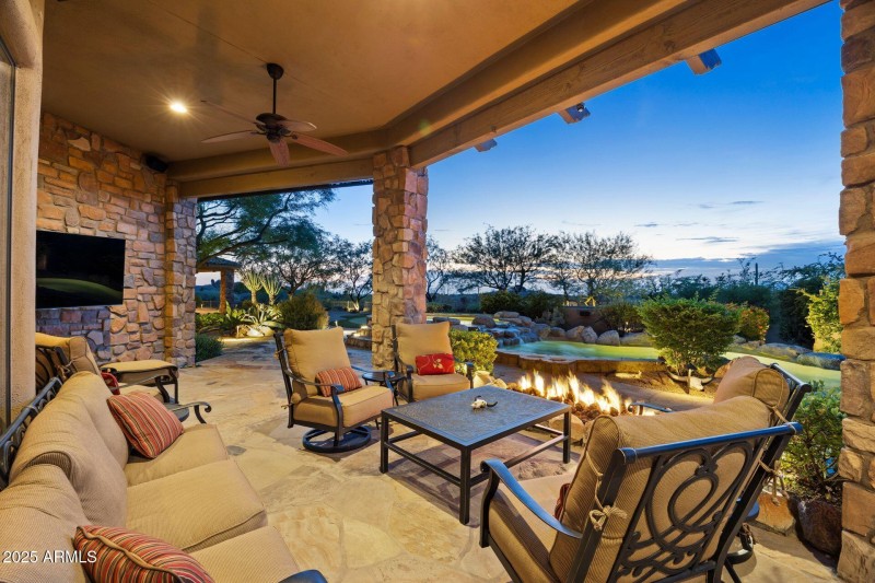 photo by ChaseCapture