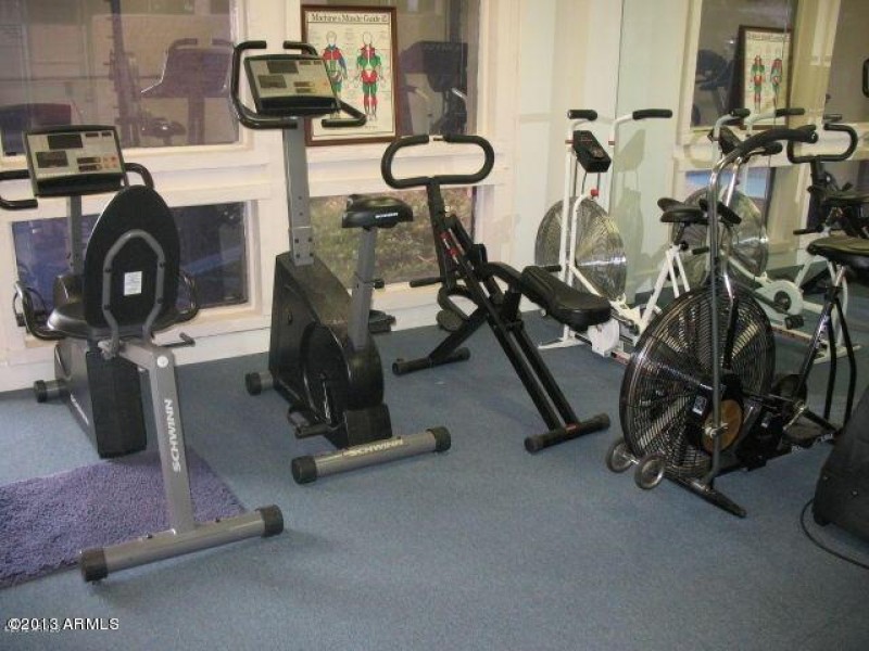 20130109171628563778000000-o