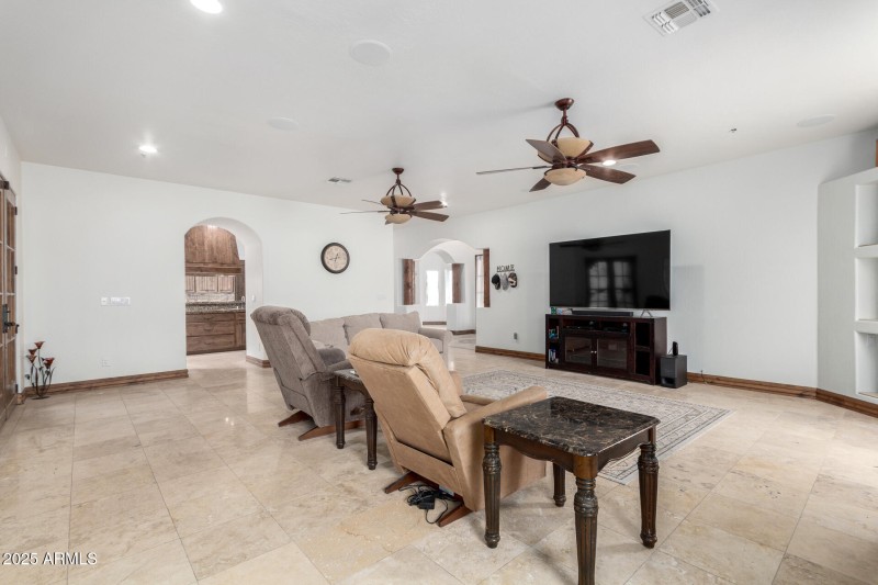 Bright Open Concept Living