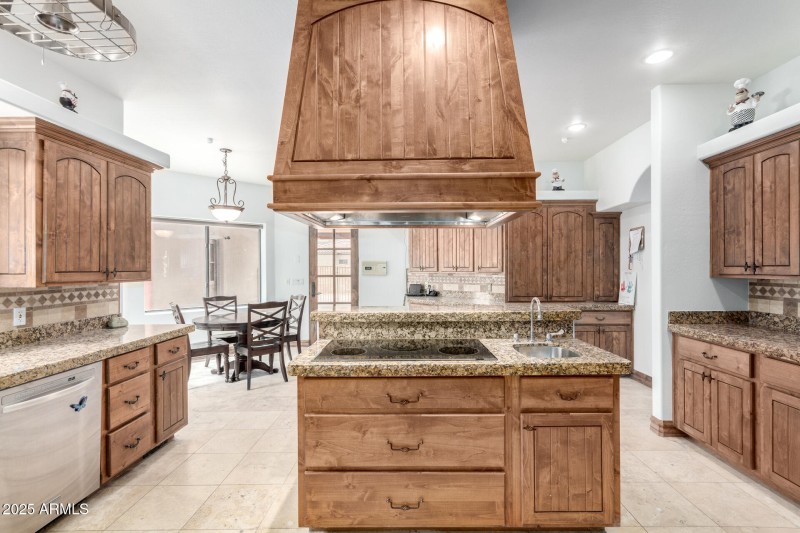 Granite Kitchen With Island