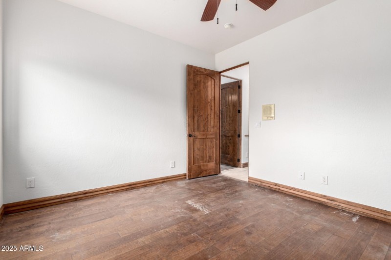 Spacious Guest Room with Closets