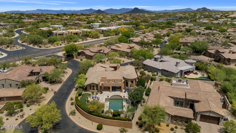 27601 N 110th Pl-large-035-003-27601 N 1