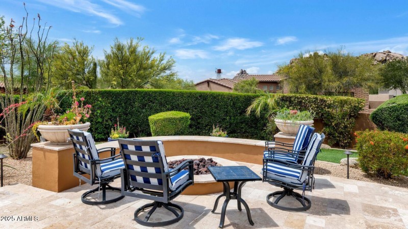 27601 N 110th Pl-large-042-039-27601 N 1