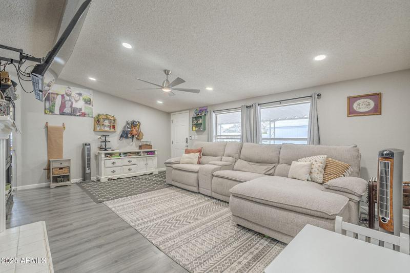 11-web-or-mls-Hawes-11