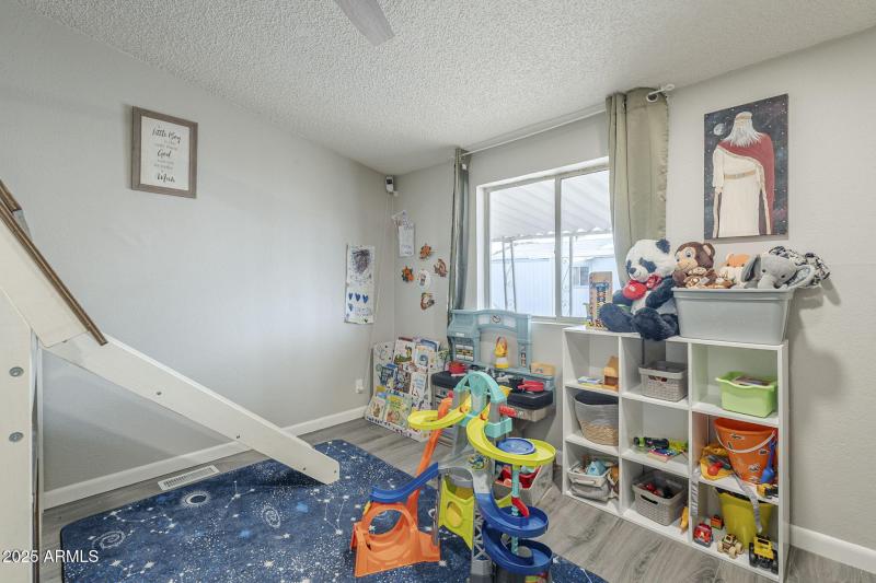 33-web-or-mls-Hawes-33