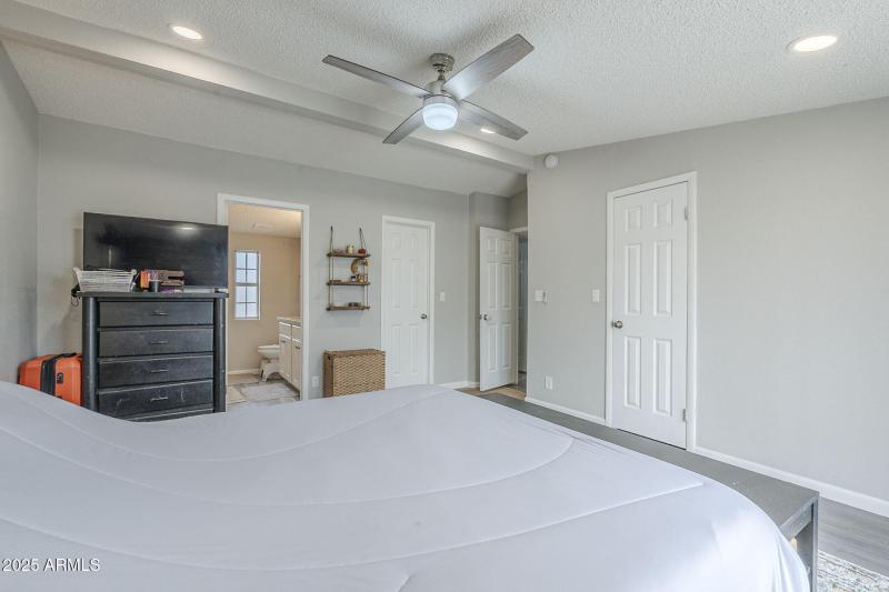 41-web-or-mls-Hawes-41