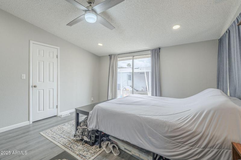 42-web-or-mls-Hawes-42