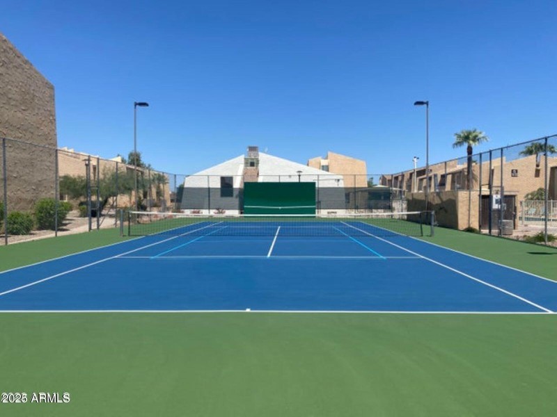 Tennis-Pickelball Court