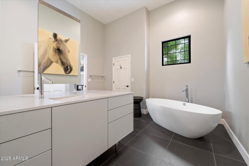 Bulthaup primary bath