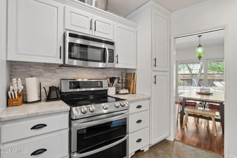 710 E Hayward Ave, Phoenix 85020