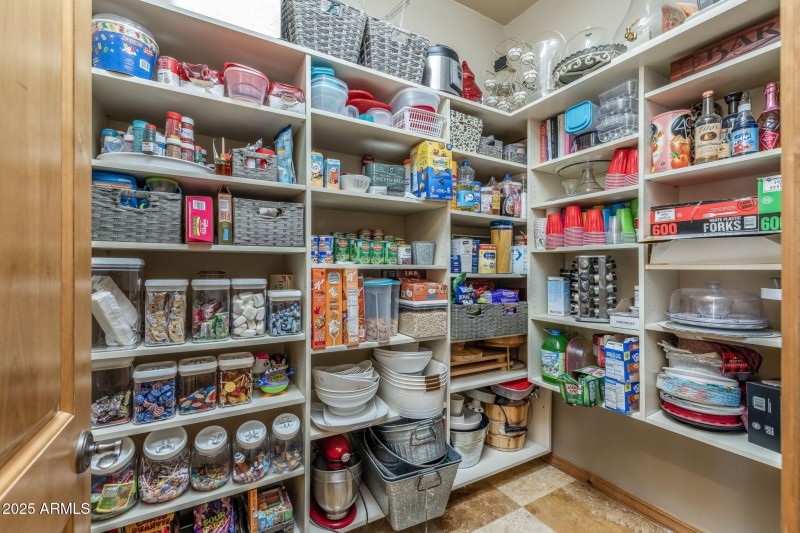 walk in pantry