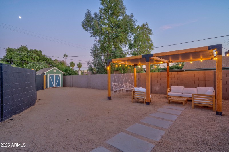 16th Ave Main House Back Yard