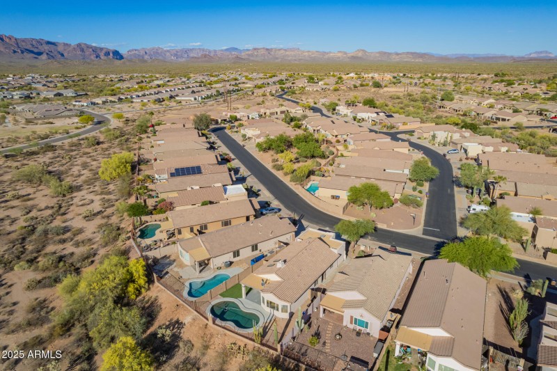 12 - Meandering Drone