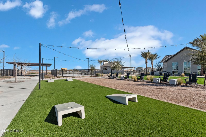 Mattamy_EmpirePointe_AmenityCenter_1Corn