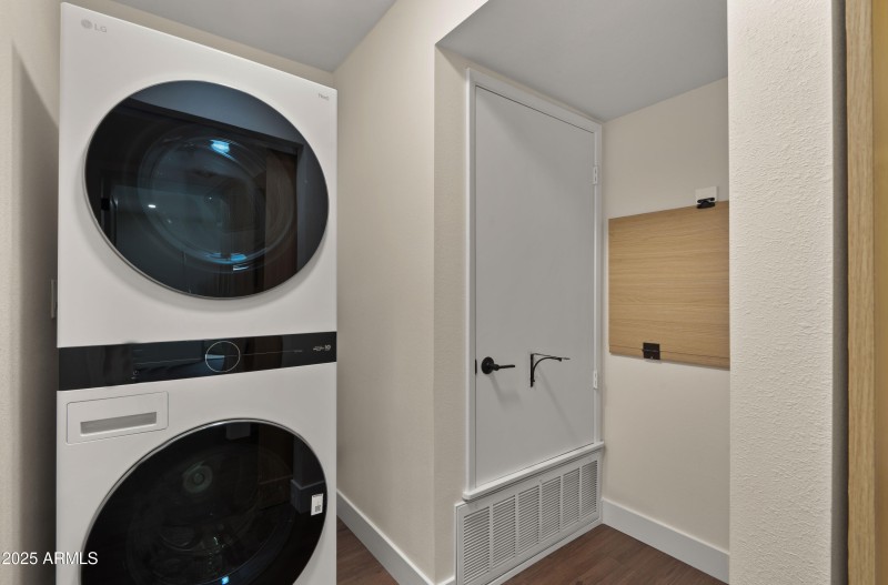 Laundry Room1