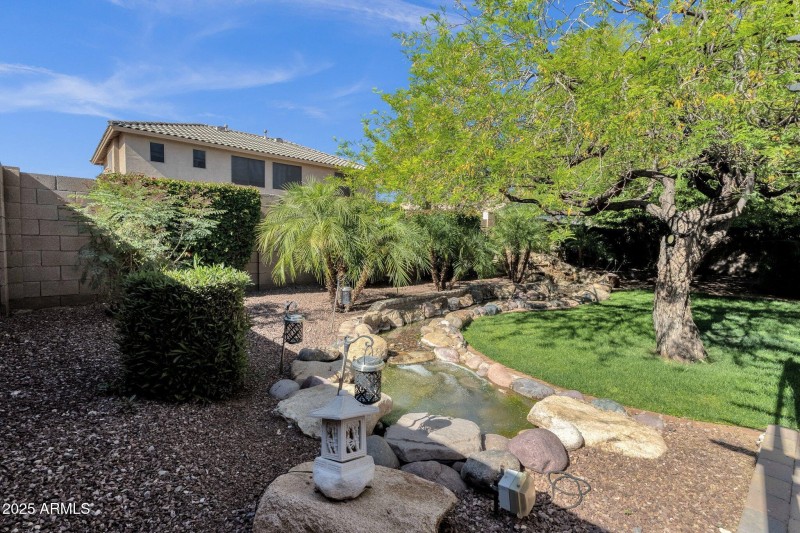 38-web-or-mls-3202-w-knudsen-dr