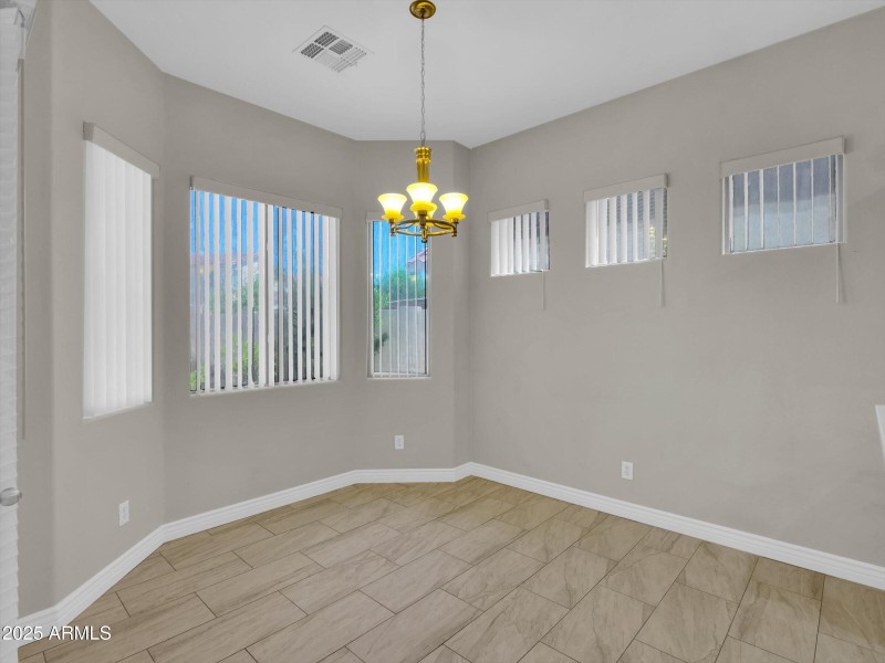 39-8854 W Augusta Avenue-39