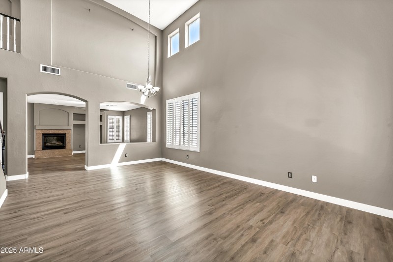 21054 N Sansom Dr-11