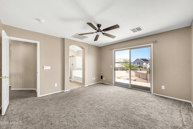 21054 N Sansom Dr-23