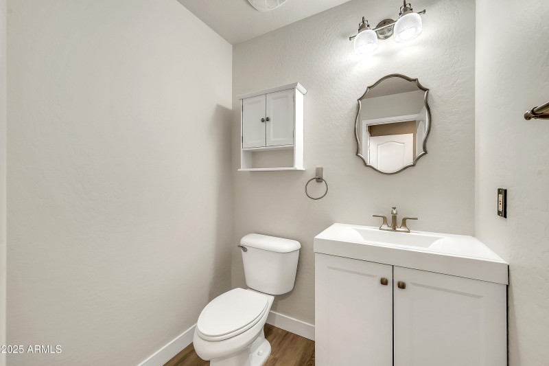 21054 N Sansom Dr-26